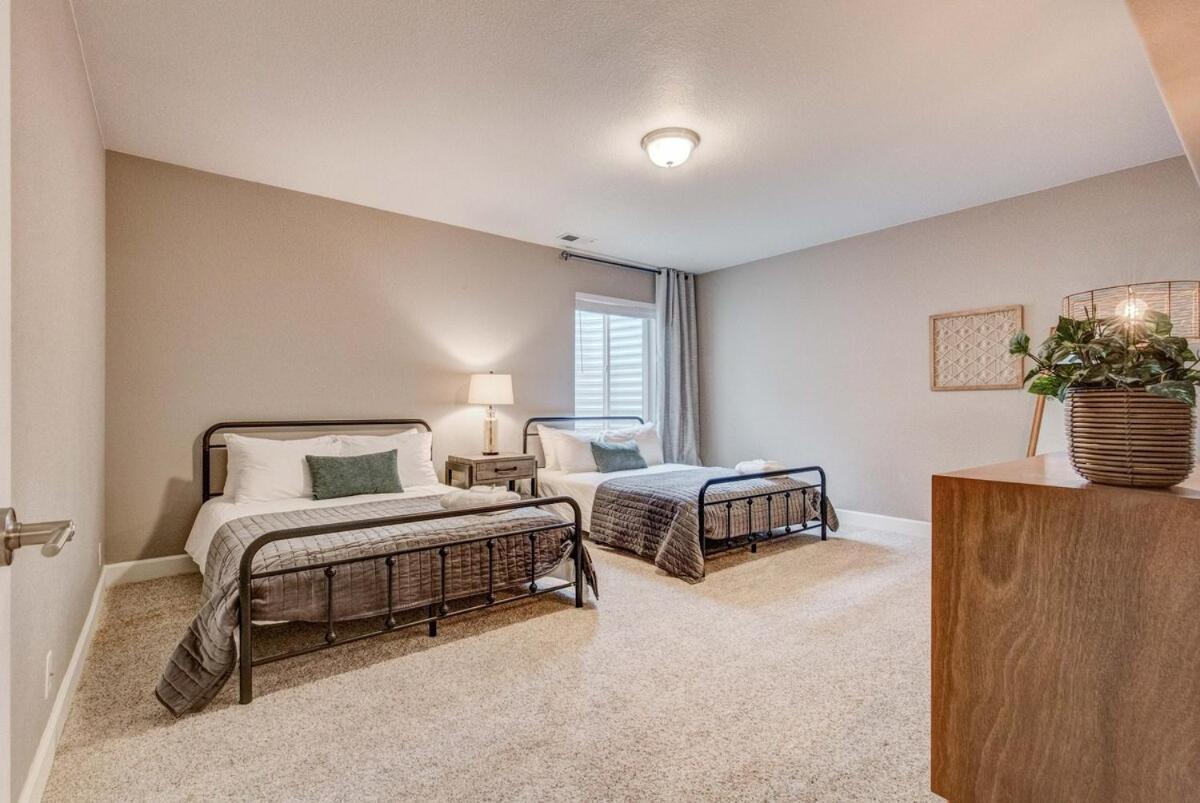 5400sqft 6br 5bath Office, Theater, Game Denver