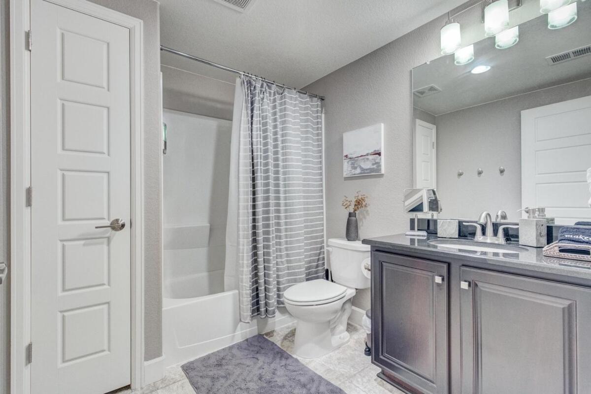 5400sqft 6br 5bath Office, Theater, Game * Denver