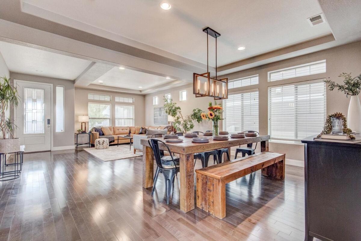 5400sqft 6br 5bath Office, Theater, Game *