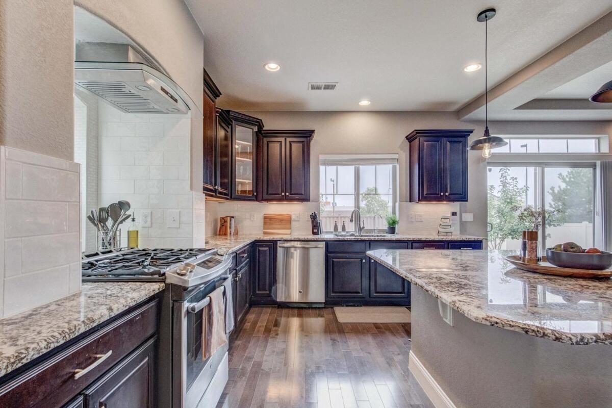 5400sqft 6br 5bath Office, Theater, Game Denver