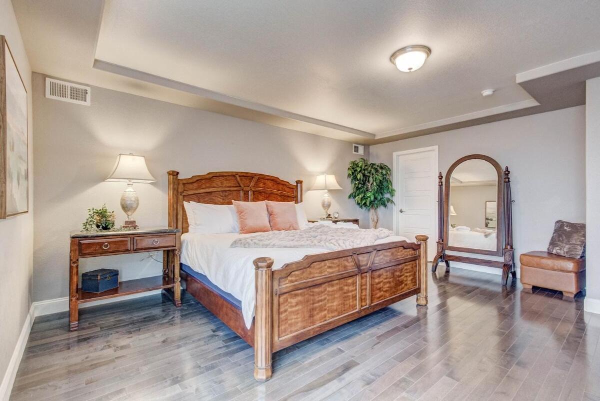 5400sqft 6br 5bath Office, Theater, Game